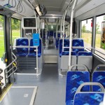 Der Fahrgastraum unterscheidet sich kaum von Dieselbussen Der Fahrgastraum unterscheidet sich kaum von Dieselbussen